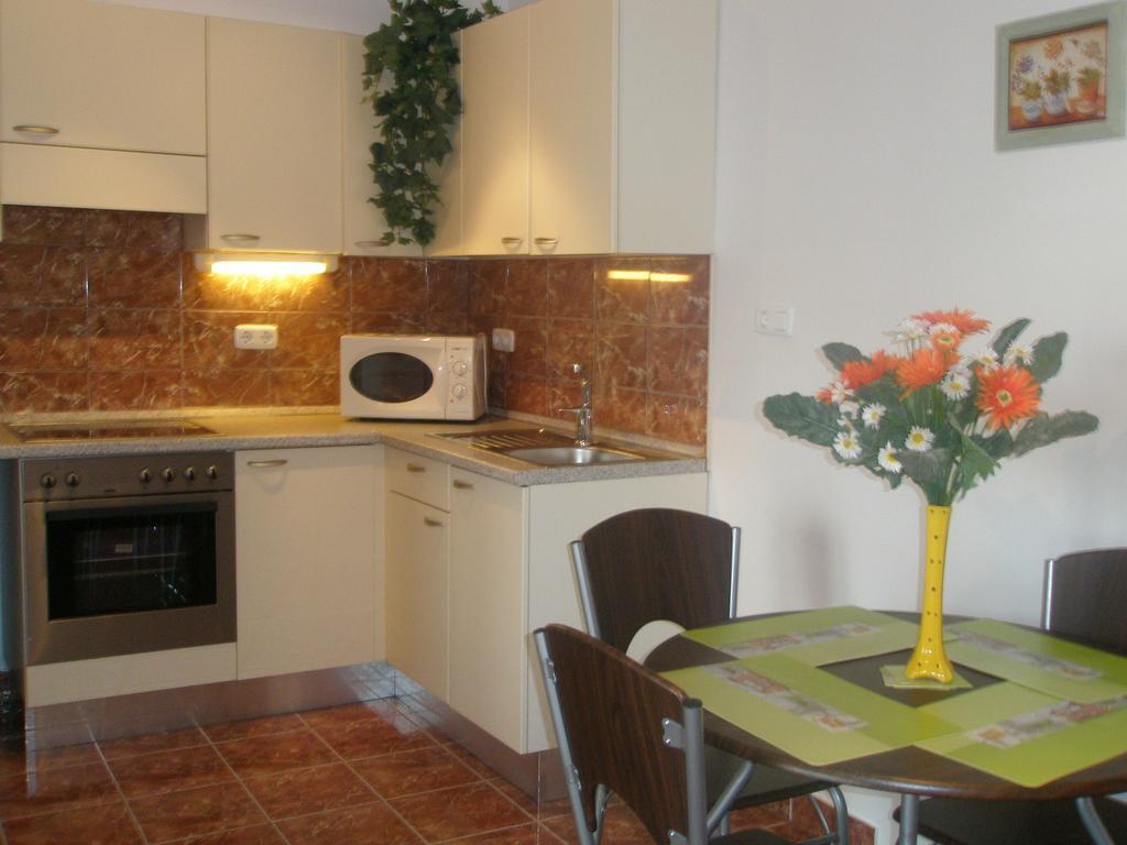 Club218 Relax Family Apartman Siofok Exterior photo