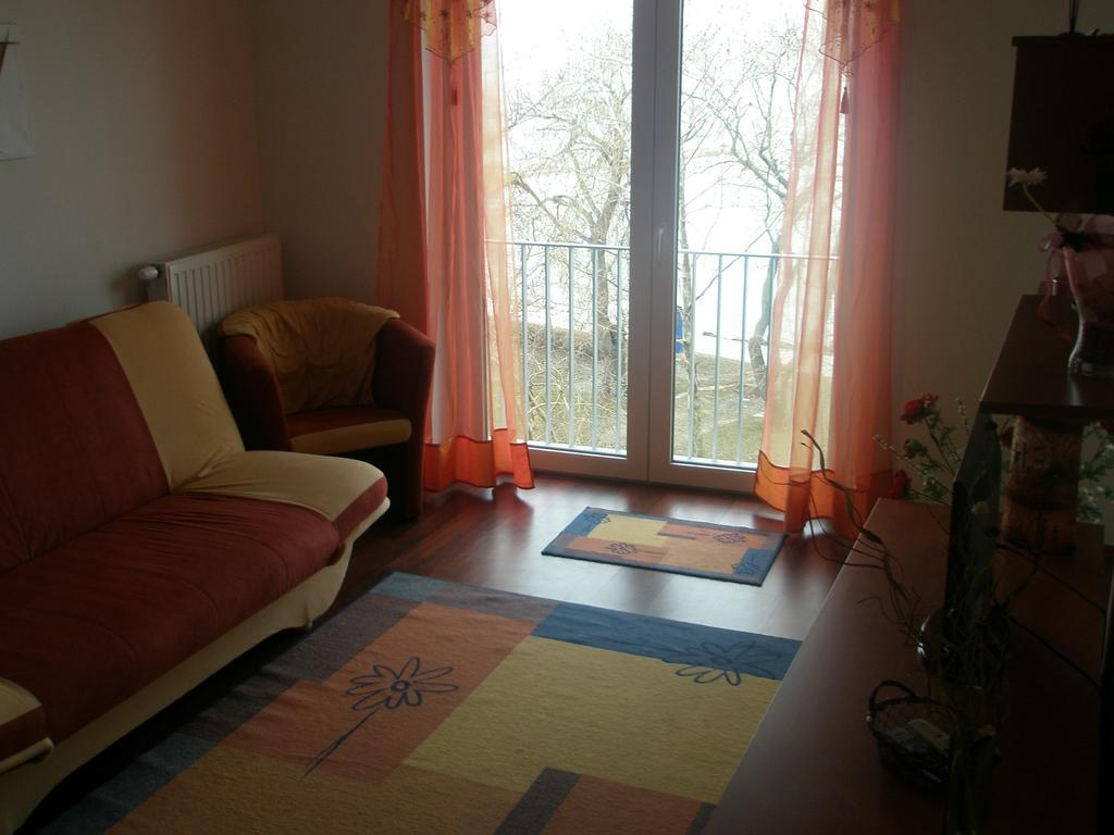 Club218 Relax Family Apartman Siofok Exterior photo